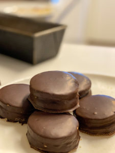 Camila and her desserts